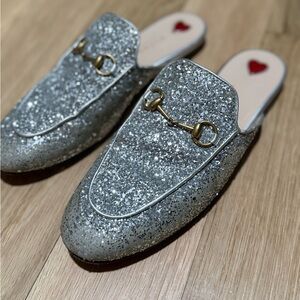 Gucci Glitter Slip-On Loafer Mules - Silver sz 38
